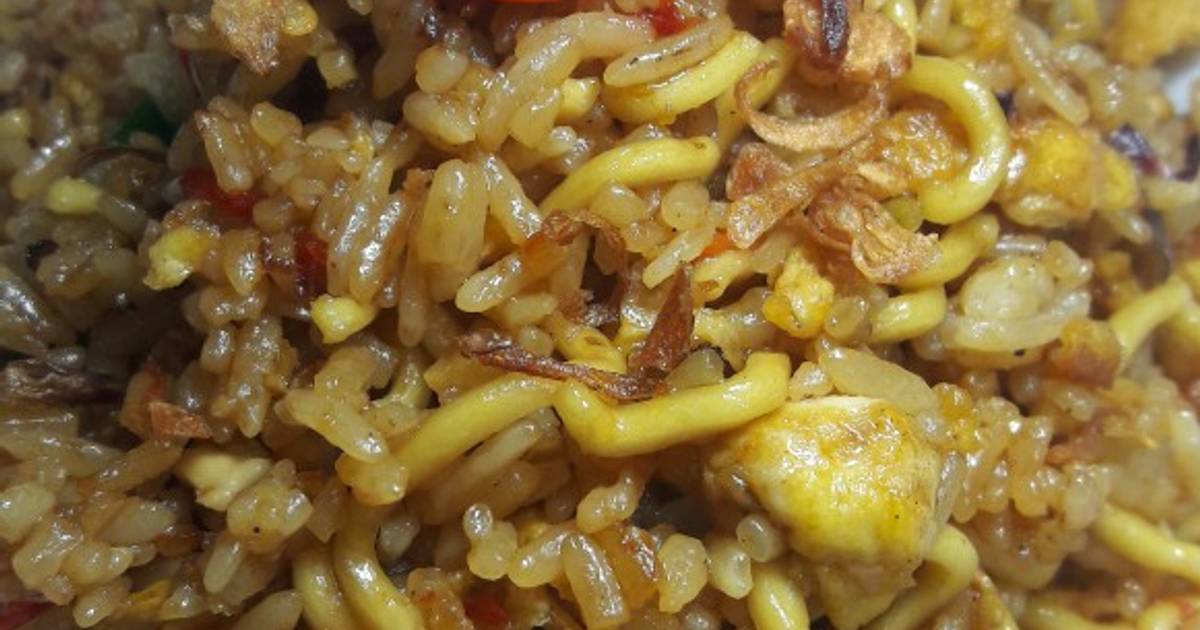 112 resep nasi goreng mawut enak  dan sederhana Cookpad