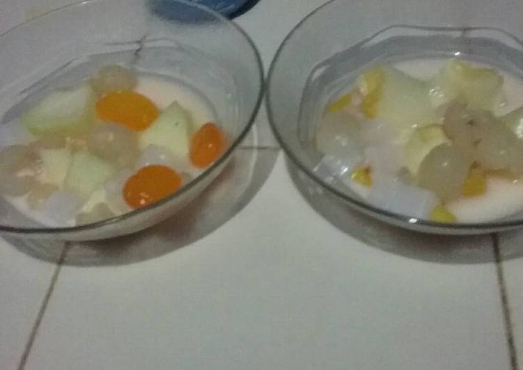 Resep Sup Buah Yogurt Dari Rurin Wahyu Listriana