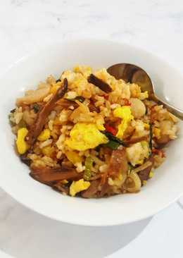 28.Nasi goreng oriental