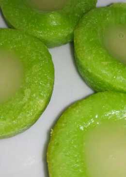 Kue mangkok pandan susu