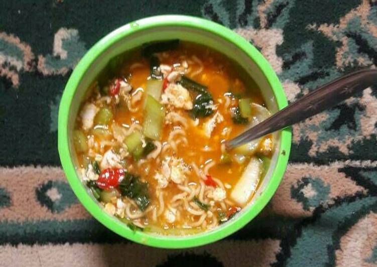 Resep Mi tek tek kuah Oleh Rikha Muchtiarani