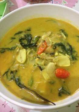 Gulai daun singkong teri medan rawit utuh