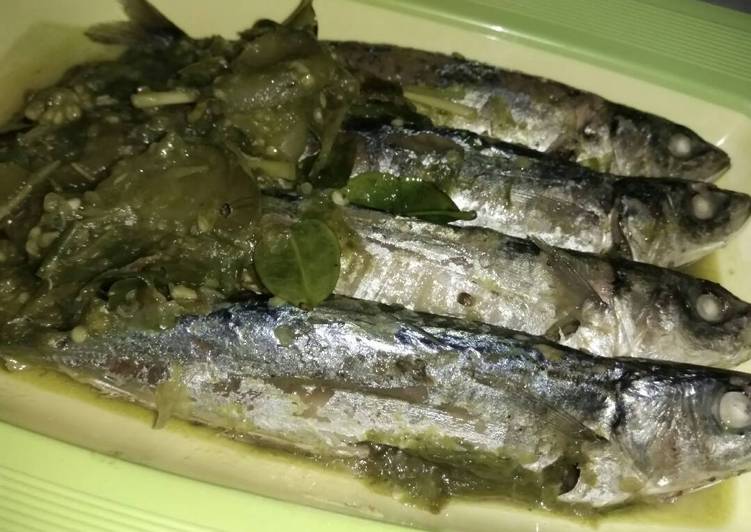 gambar untuk resep makanan Pindang Ikan Kembung Cabe Ijo