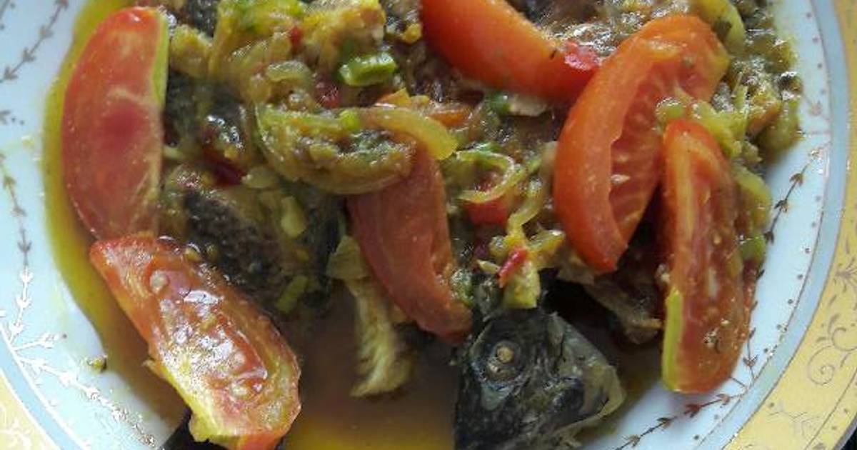  Resep Ikan mujair bumbu kuning oleh nurita sari nastiti 