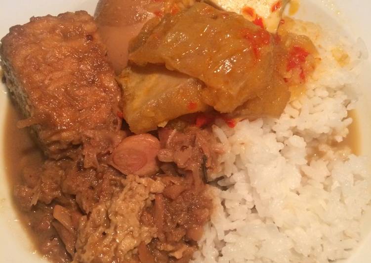  Resep  Nasi  Gudeg khas Jogja Ala Diah  Didi  resep  otentik 