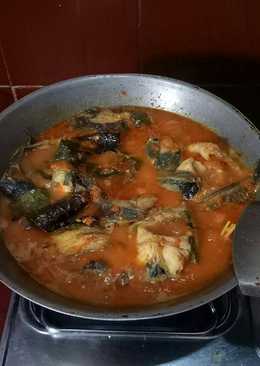 Gulai asam ikan lele