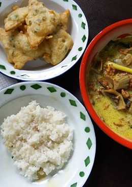 Gulai ontong pisang