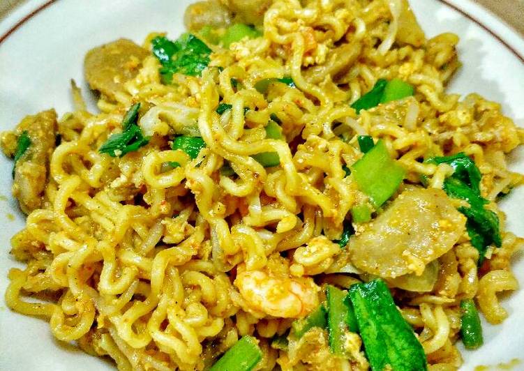 resep masakan Mie Instan Goreng (Mie Goreng Jawa)