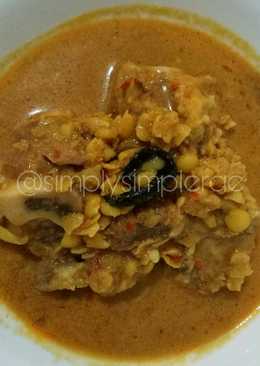 Kari Iga Sapi dengan Kacang Dhal