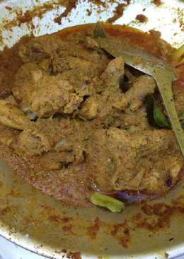 Rendang ayam klasik