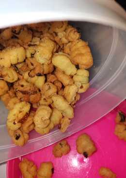 Kue kering Keong bawang