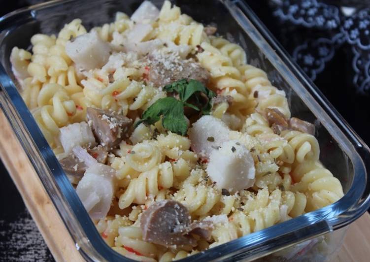 resep Pasta carbonara (spiral macaroni)