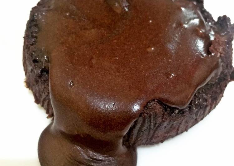 resep lengkap untuk Melted Lava Cake ?? tanpa oven