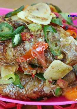 Ikan nila sambal kering