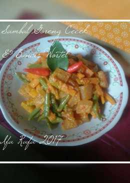 Sambal Goreng Kikil & Buncis, Wortel