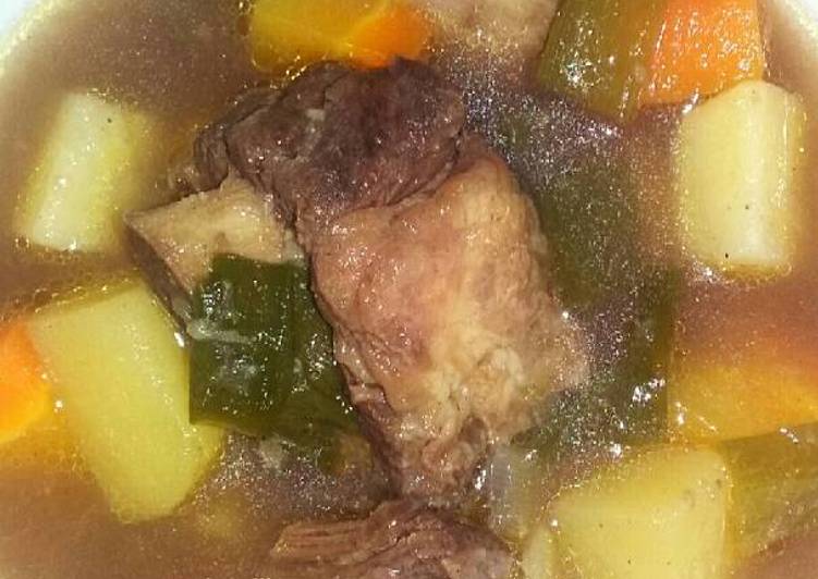 gambar untuk resep Sup Iga Sapi dengan Slowcooker