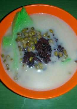 Bubur kacang hijau dan ketan hitam