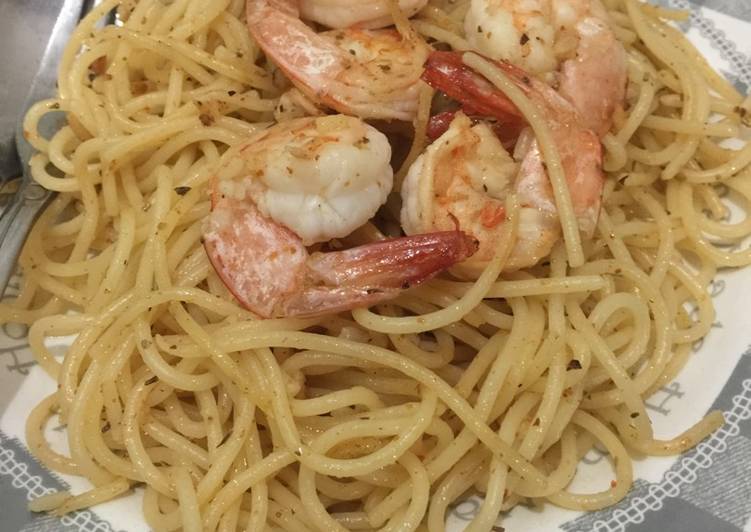 Resep Spaghetti aglio olio seafood Dari Dapur kakak