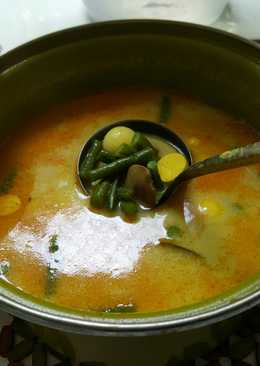 Sayur gulai ati ampela telur puyuh