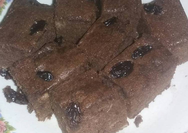 bahan dan cara membuat Brownies Tape singkong Kismis