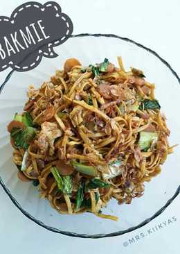 Bakmie goreng sayuran