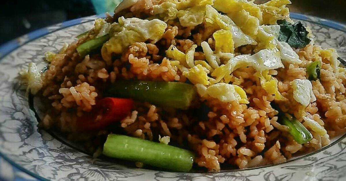 28 resep  nasi  goreng  siram sayur  enak  dan sederhana Cookpad