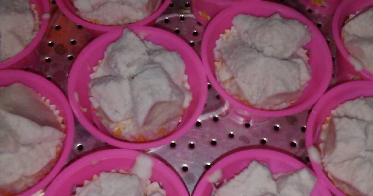 Resep bolu kukus pertamaku ngakak merekaah... Resep bolu kukus pertamaku ngakak merekaah...