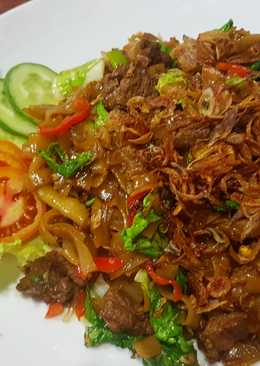 Kwe Tiaw Goreng Sapi