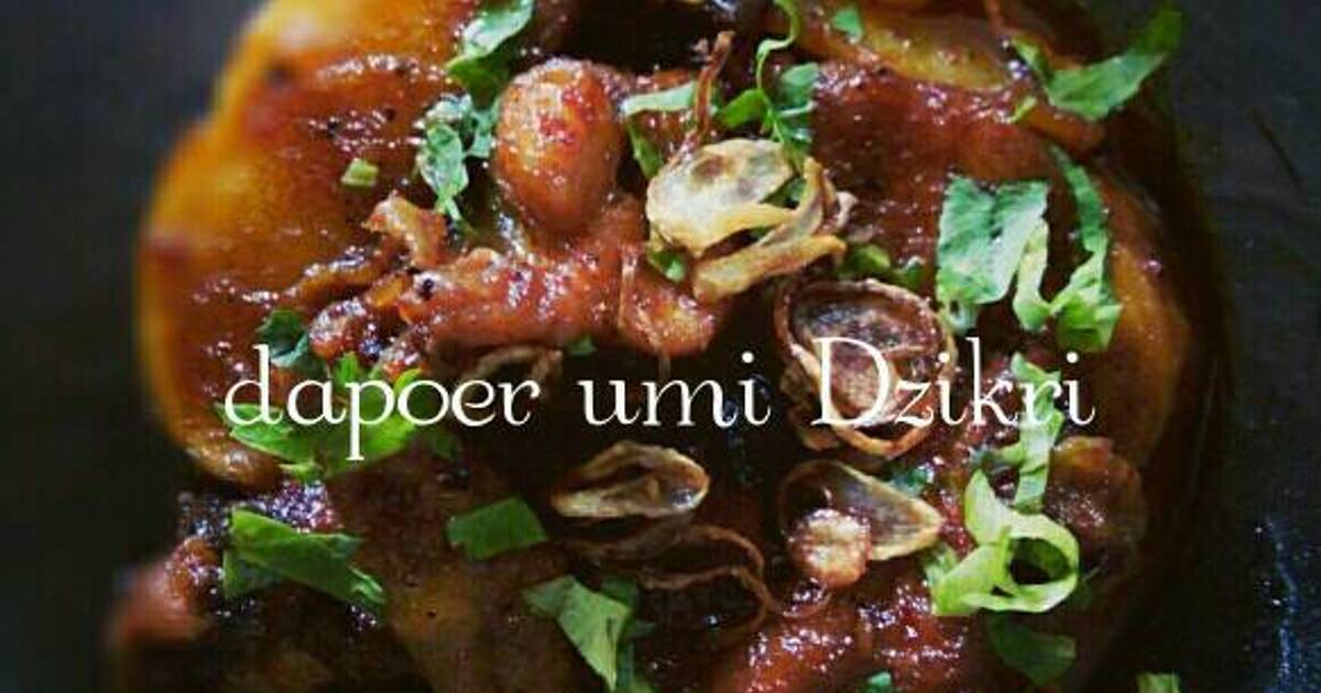 Resep Semur  ayam  pedas manis  oleh umi dzikri Cookpad