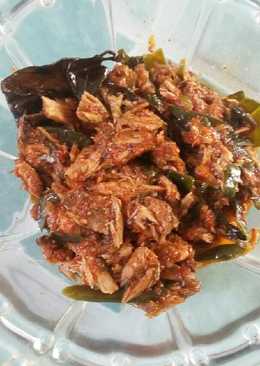 Ikan tongkol bumbu manado