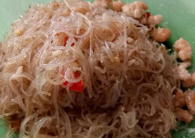 gambar untuk cara membuat Bihun goreng seafood