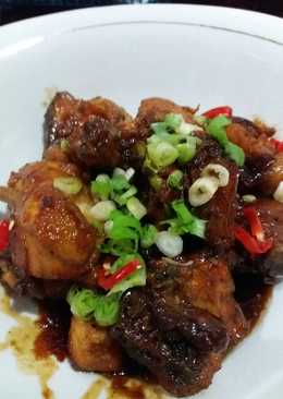 Ayam kecap tabur daun bawang