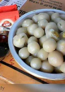 Cilok isi telur sambal kecap pedas