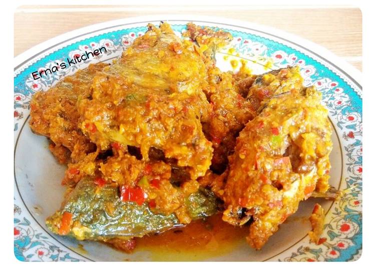 gambar untuk resep Kembung Acar Kuning