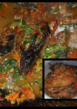 Tongkol balado kemangi