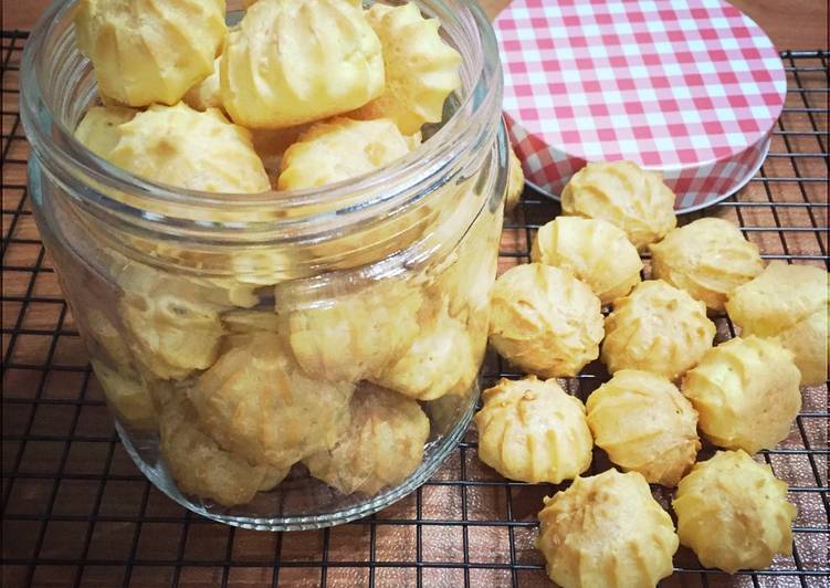 Resep Kue Sus kering keju