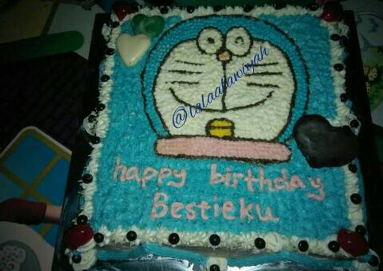 Resep Birthday Cake Doraemon (panggang & kukus) Oleh Lala ALawiyah