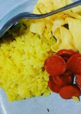 Nasi kuning ala ala