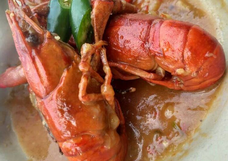 resep Lobster air tawar bumbu padang