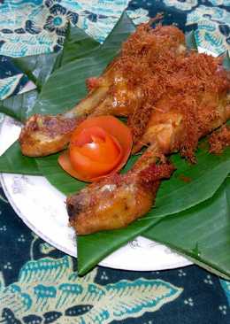 Ayam goreng lengkuas