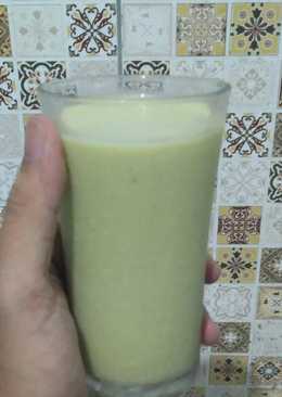 Jus alpukat pir susu kedelai