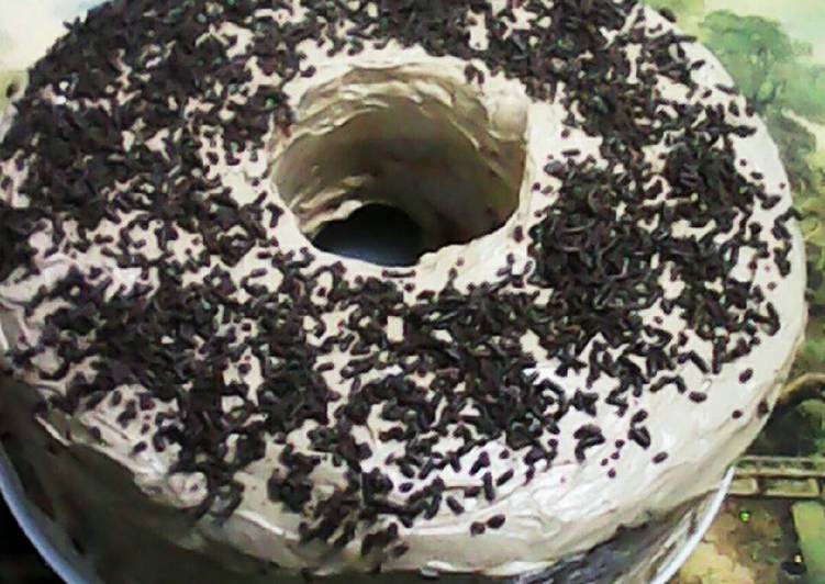 Resep Chocolate Sponge Cake With Mocca ButterCream Dari Arvina Harahap