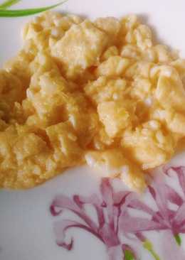 Scrambled egg inspired by McDonald's (telur dadar)