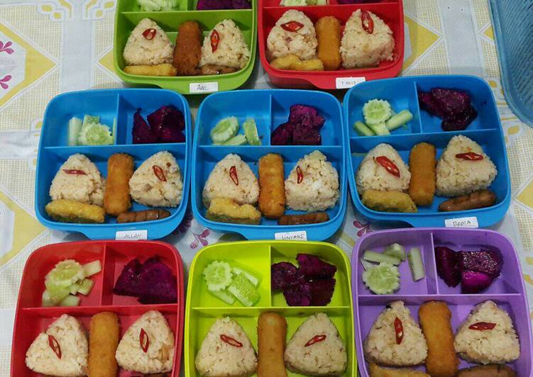 gambar untuk cara membuat Bekal Anak Bento 