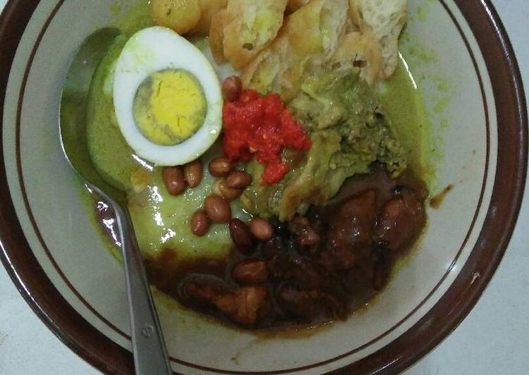 resep lengkap untuk Bubur Ayam kuah santan