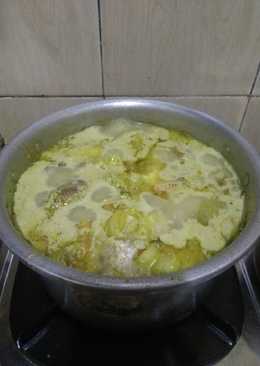 Opor ayam kampung + kluweh