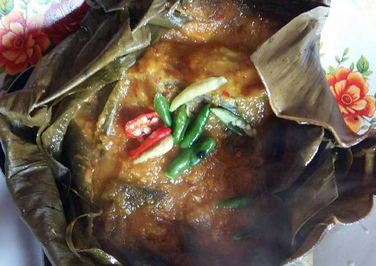 gambar untuk resep ikan pepes tempoyak ala mimi