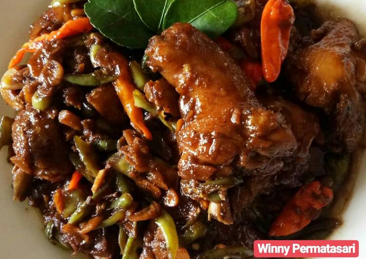 Resep 01. Ayam Cabai Hijau #BikinRamadanBerkesan - Winny Permatasari