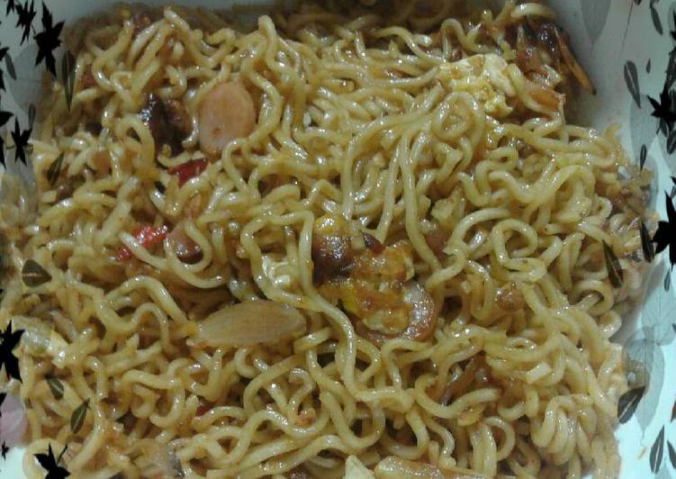 Resep Mie goreng ala abang-abang (indomie goreng) Kiriman dari Vita Wi
Ar