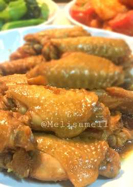 Sayap ayam bumbu kecap asin